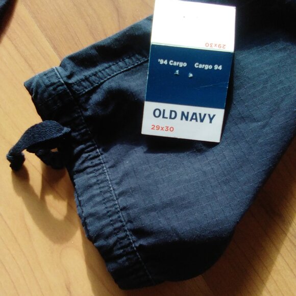 Old Navy Cargo Pants For Boys/Men - Picture 3 of 5